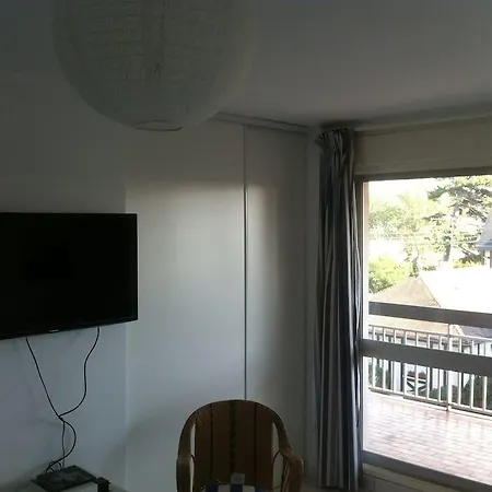 Flat 50m & Center * Cabourg